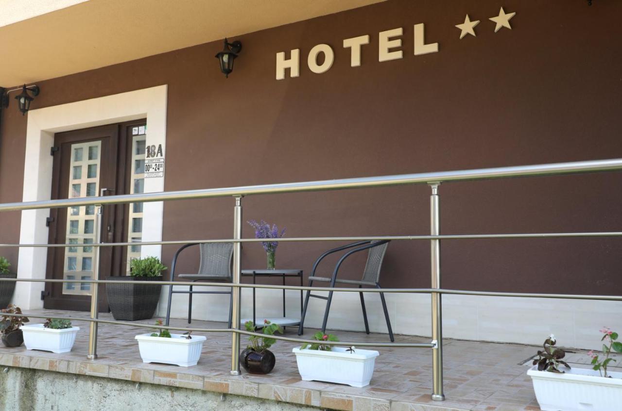 Опълченец Hotell Shipka Eksteriør bilde